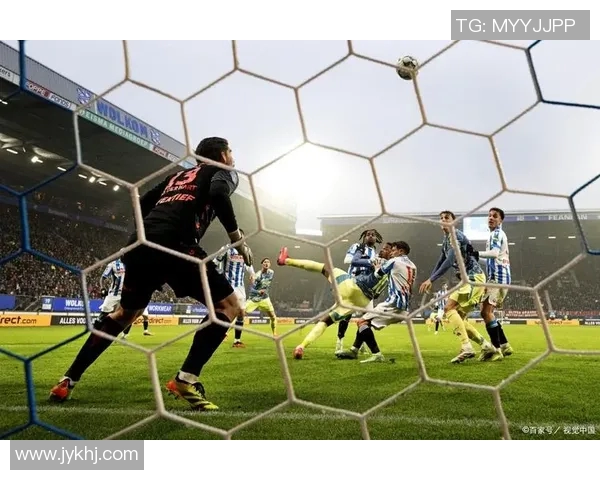 踢著名球员的足球明星如何在绿茵场上书写自己的传奇故事 踢著名球员的足球明星如何在绿茵场上书写自己的传奇故事