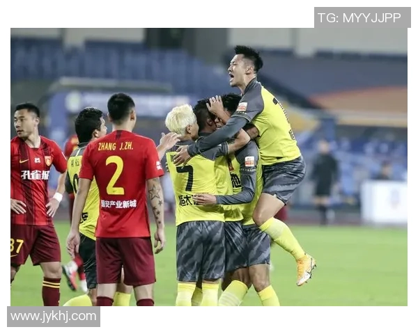 广州恒大与贵州队精彩对决集锦回顾展现足球魅力与激情瞬间 广州恒大与贵州队精彩对决集锦回顾展现足球魅力与激情瞬间